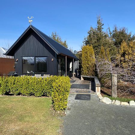 Black Beech House With Stunning Outdoor Bath Lac Tekapo Extérieur photo