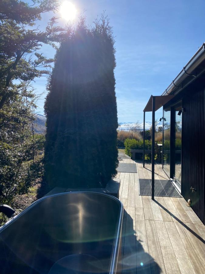 Black Beech House With Stunning Outdoor Bath Lac Tekapo Extérieur photo