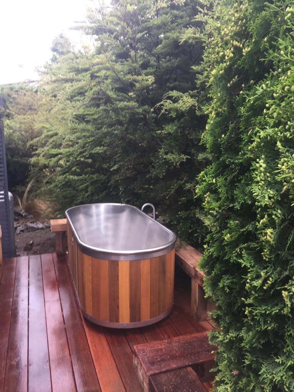 Black Beech House With Stunning Outdoor Bath Lac Tekapo Extérieur photo